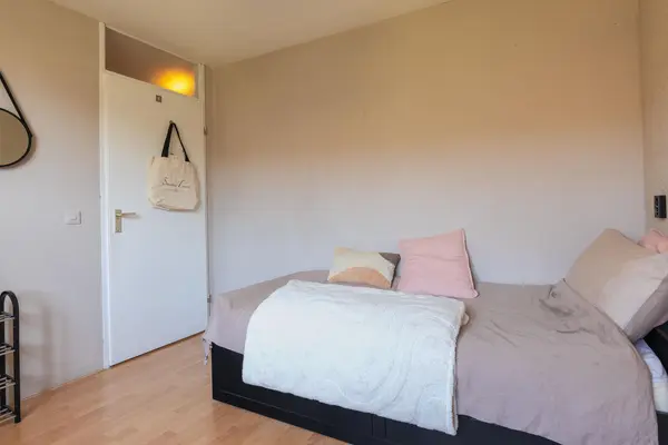 Abdij 22, BLOKKER