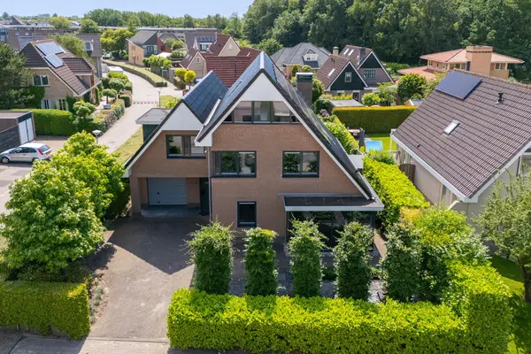 Bertus Aafjeshof 142, HOORN