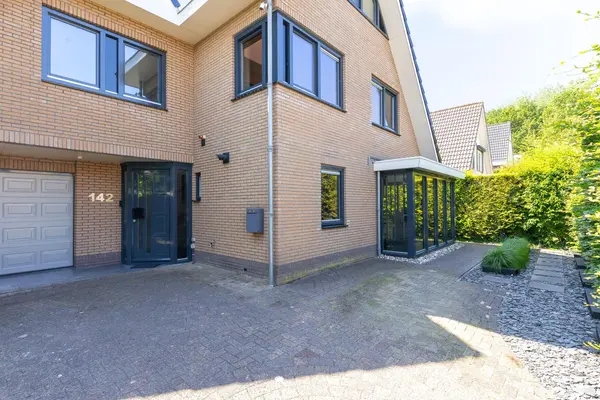 Bertus Aafjeshof 142, HOORN