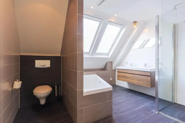 Bertus Aafjeshof 142, HOORN