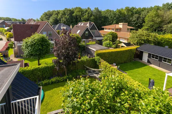 Bertus Aafjeshof 142, HOORN