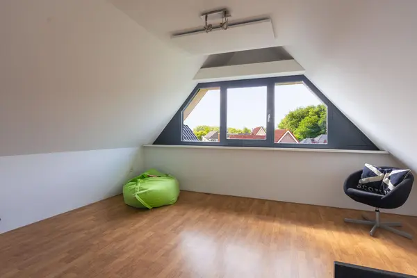 Bertus Aafjeshof 142, HOORN