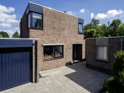 Foto 5 van van Santenlaan 20