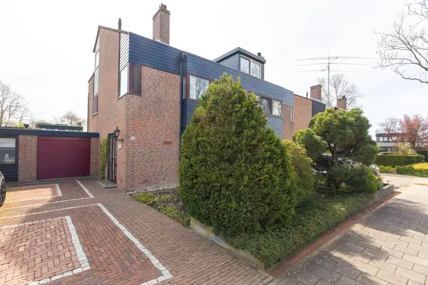 Koperslager 56, HOORN