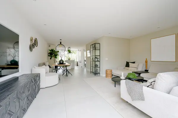 Pieter de Hooghstraat 103, HEERHUGOWAARD