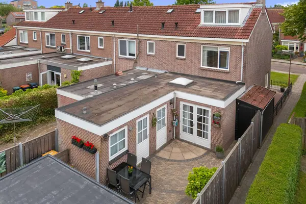 Nicolaes van Stellingwerffstraat 11, MEDEMBLIK