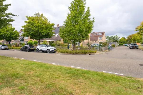 Bourgondiëweg 174, BOVENKARSPEL