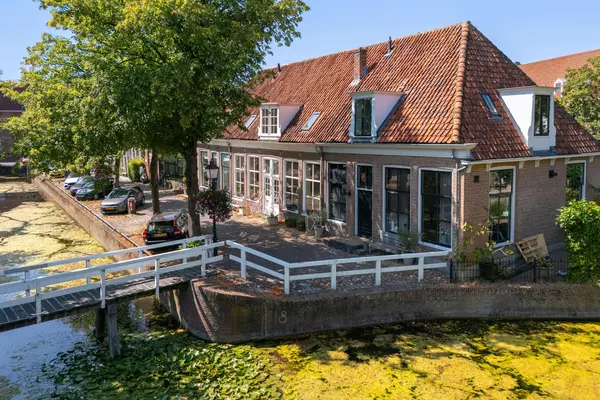 Munnickenveld 25, HOORN