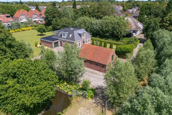 Keern 219, ZWAAG