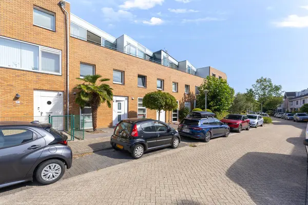 Han Hoekstrahof 88, HOORN