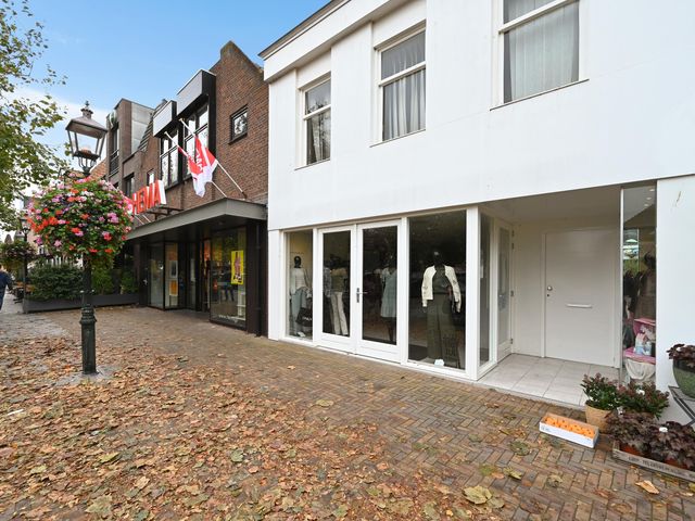 Foto van Langestraat 123