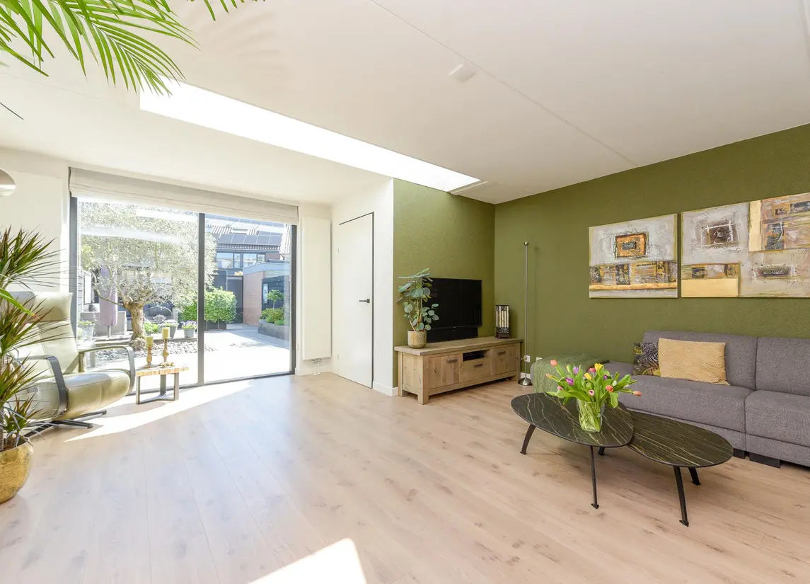 Magnolia 19