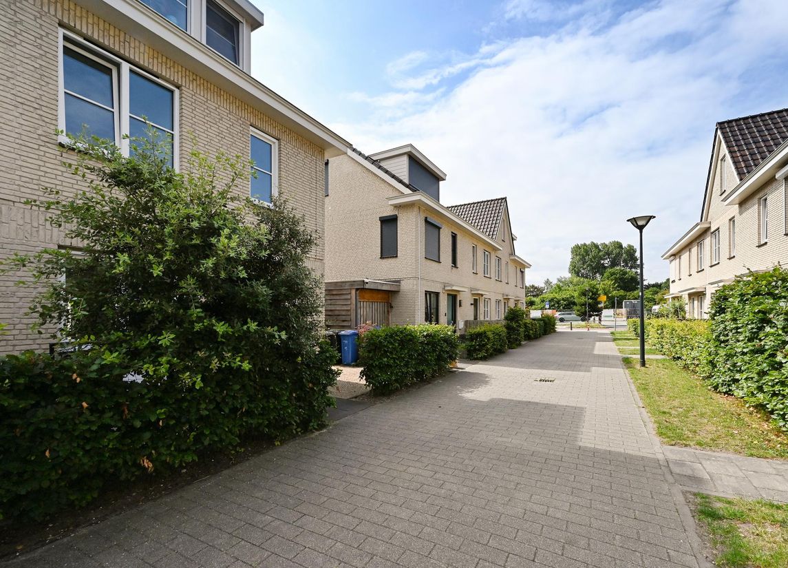 Dokter Fokkensstraat 6