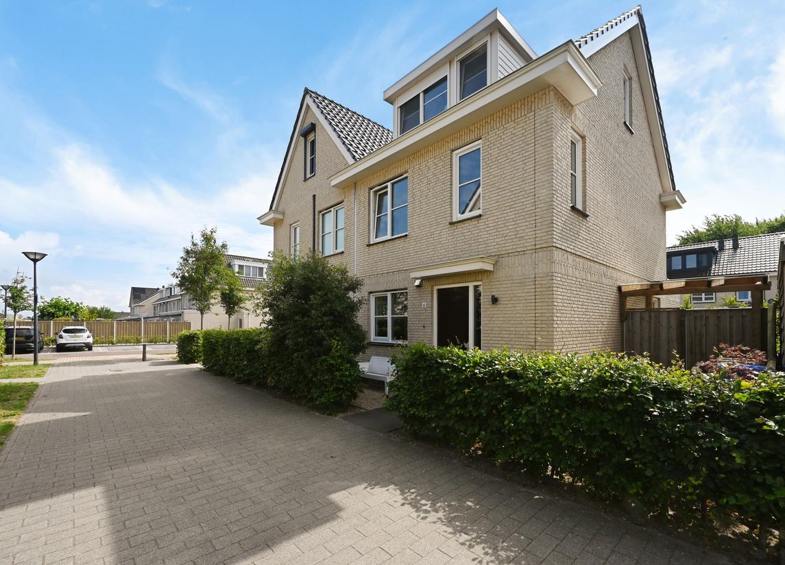 Dokter Fokkensstraat 6