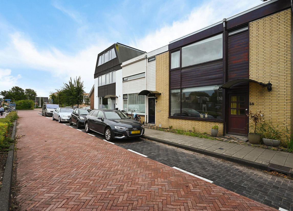 Koningin Julianaweg 55