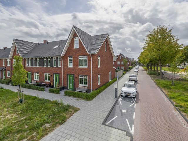 Foto van Mgr. W.M. Bekkerslaan 98