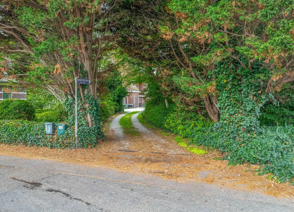 Monsterseweg 132