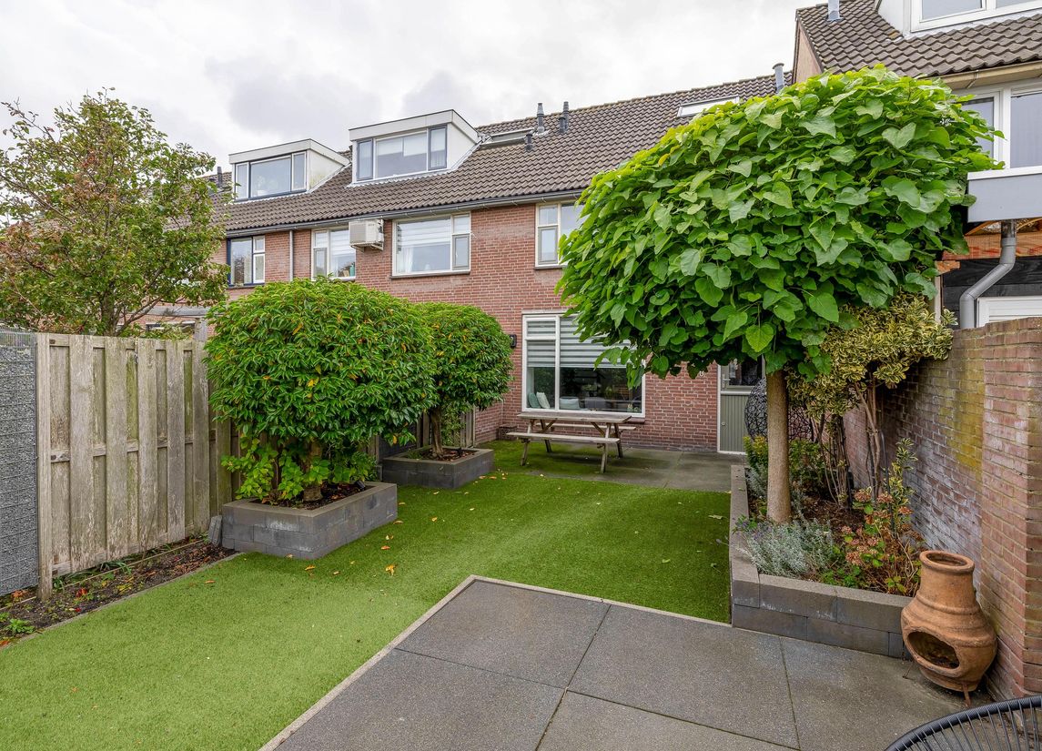 Midden Woerd 35