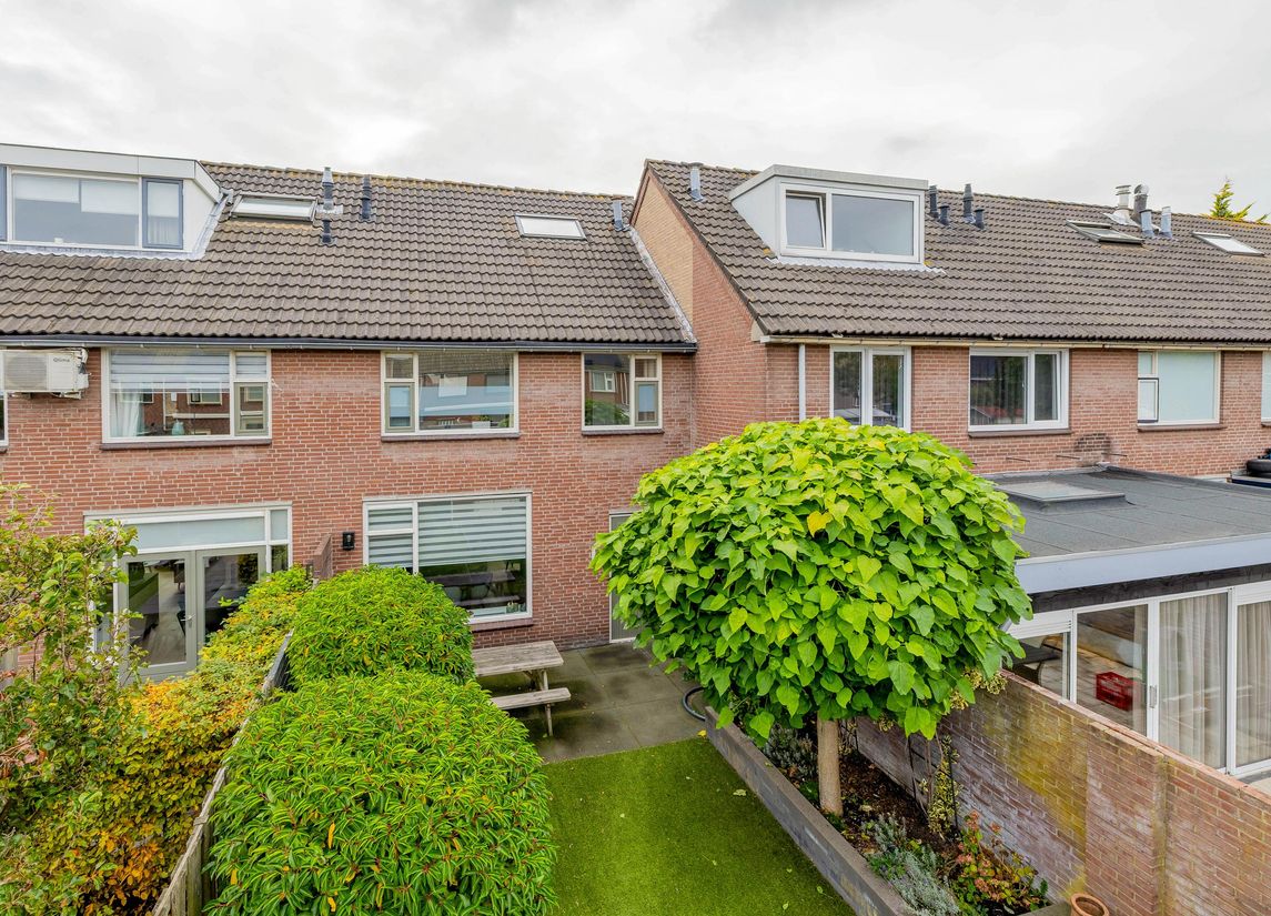 Midden Woerd 35