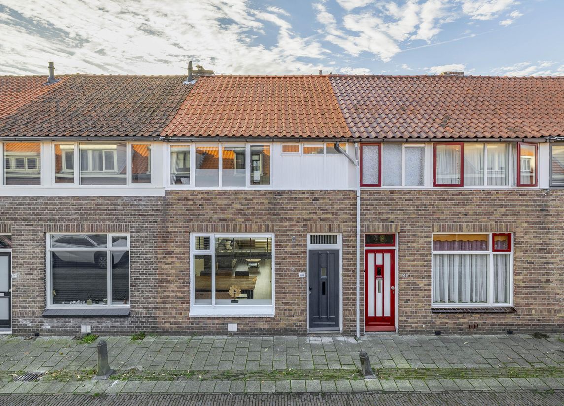 Mr. de Fremerystraat 33