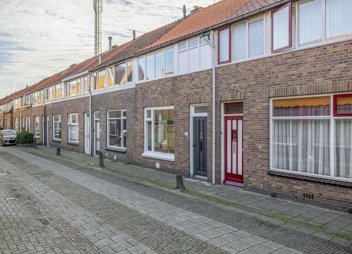 Mr. de Fremerystraat 33