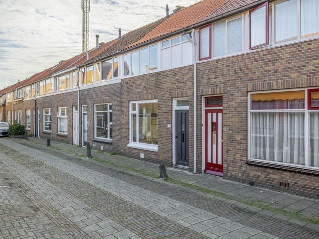 Foto van Mr. de Fremerystraat 33