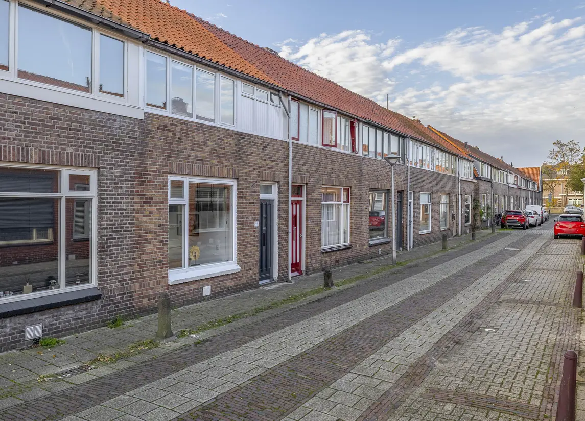 Mr. de Fremerystraat 33