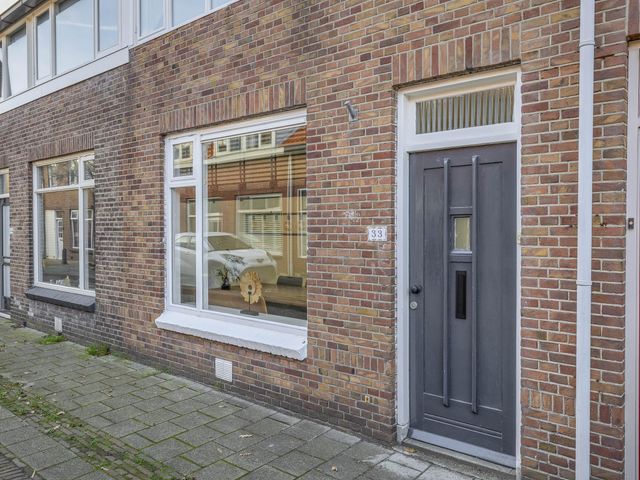 Foto van Mr. de Fremerystraat 33