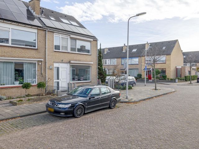Foto van Lijsterbesstraat 17
