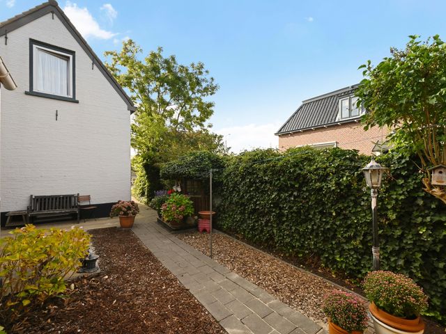 Foto van Vredebestlaan 54