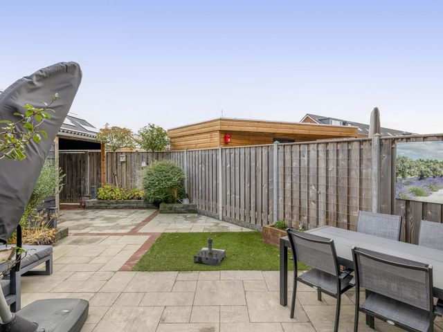 Foto van Vuurvlinder 30