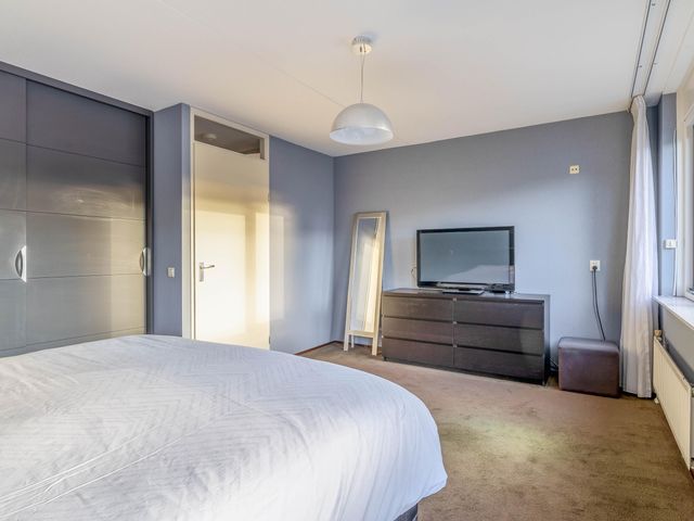 Foto van Karekiet 100