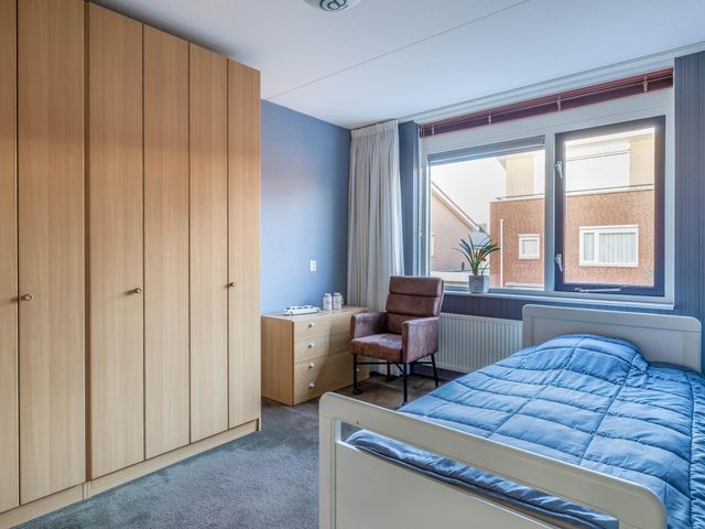 Foto van Karekiet 100