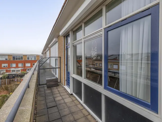 Foto van Karekiet 100