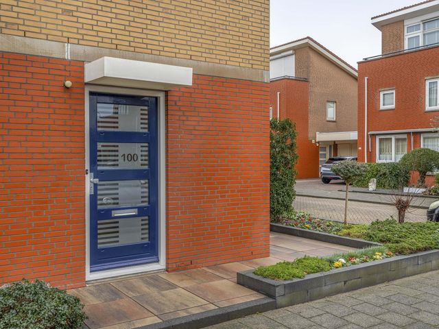 Foto van Karekiet 100