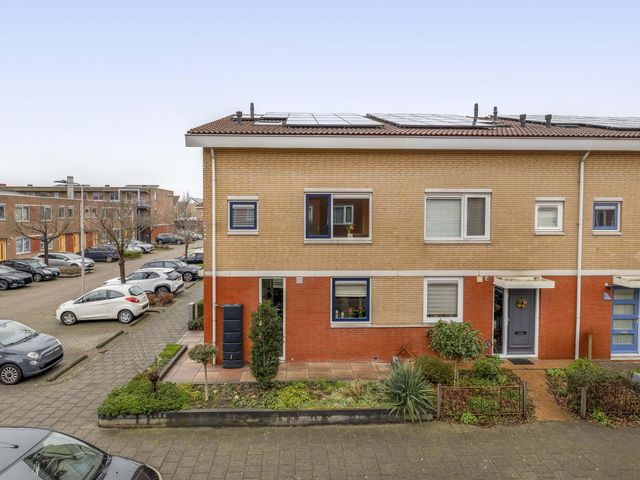 Foto van Karekiet 100