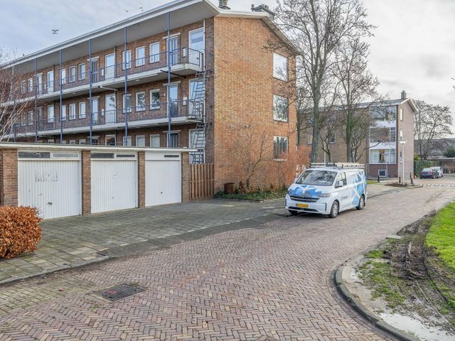 Foto van Rijnvaartweg 14