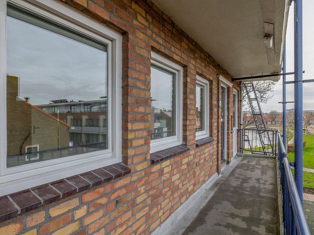 Foto van Rijnvaartweg 14