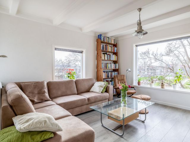 Foto van Rijnvaartweg 14