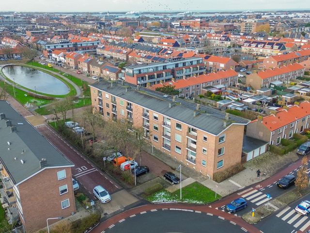 Foto van Rijnvaartweg 14