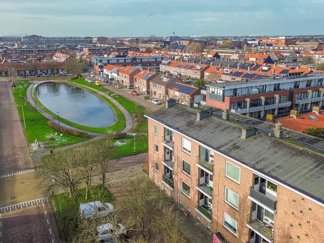 Foto van Rijnvaartweg 14