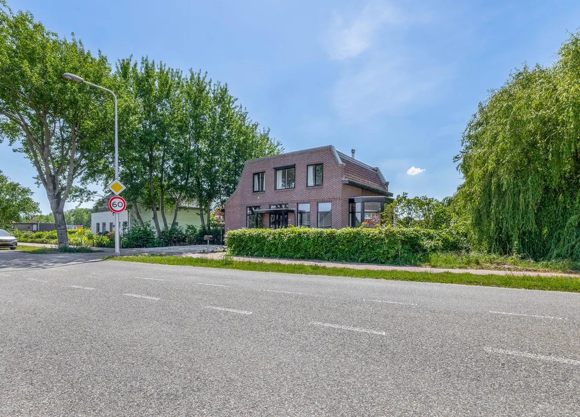 Zwartendijk 23
