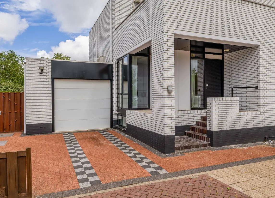 Tiendweg 7