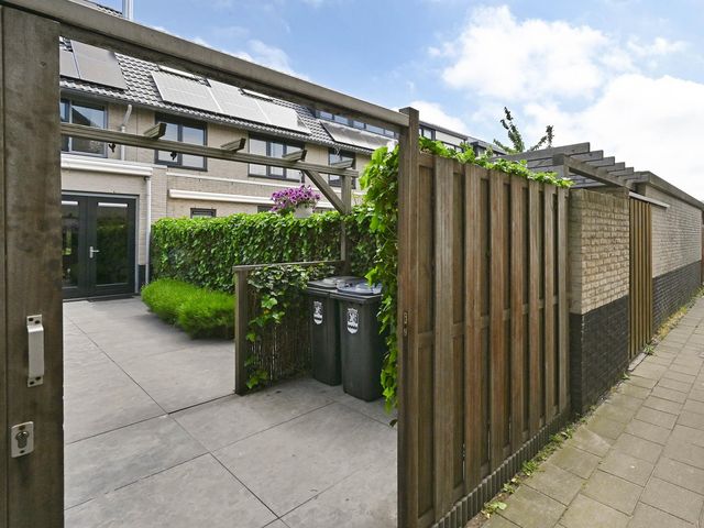 Foto van Staalvisserstraat 25
