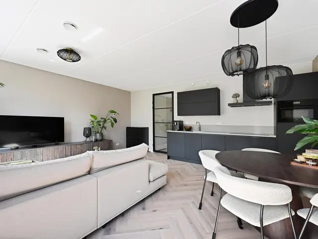 Foto van Leonard Roggeveenstraat 32
