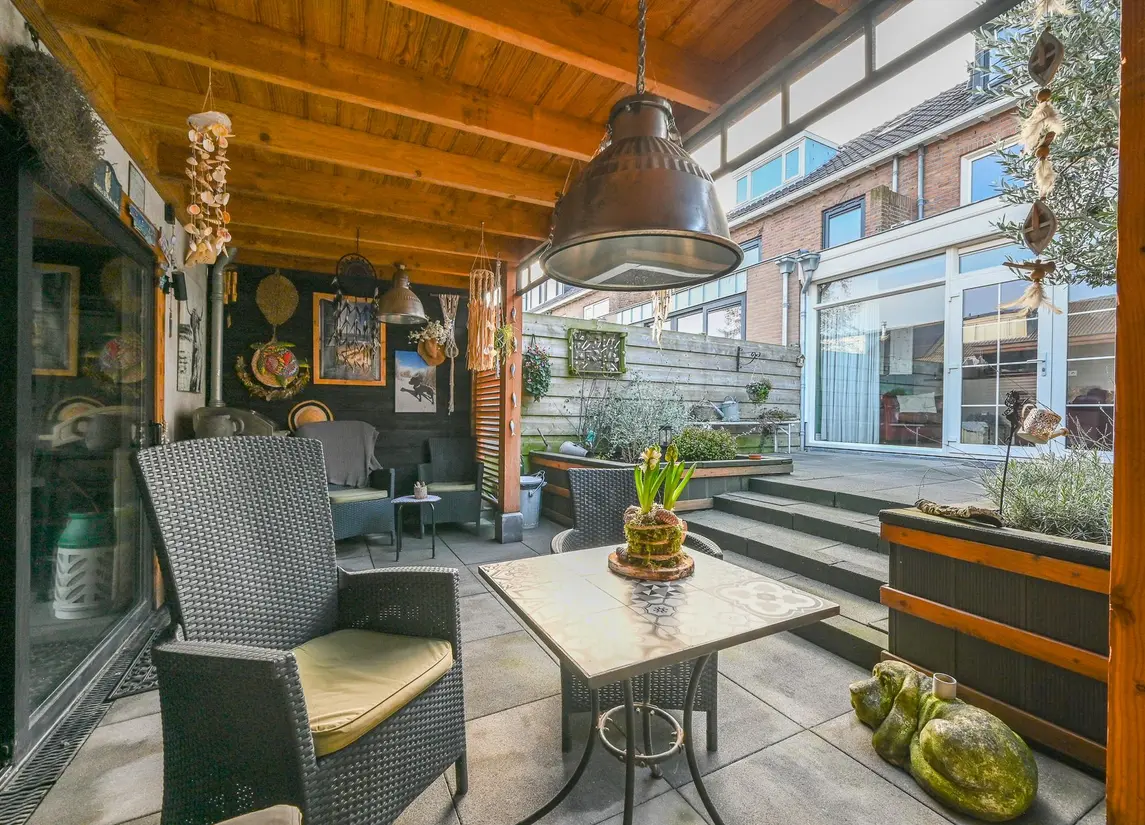 Burgemeester Kampschoerstraat 50