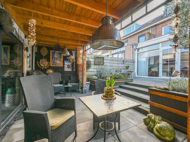 Foto van Burgemeester Kampschoerstraat 50