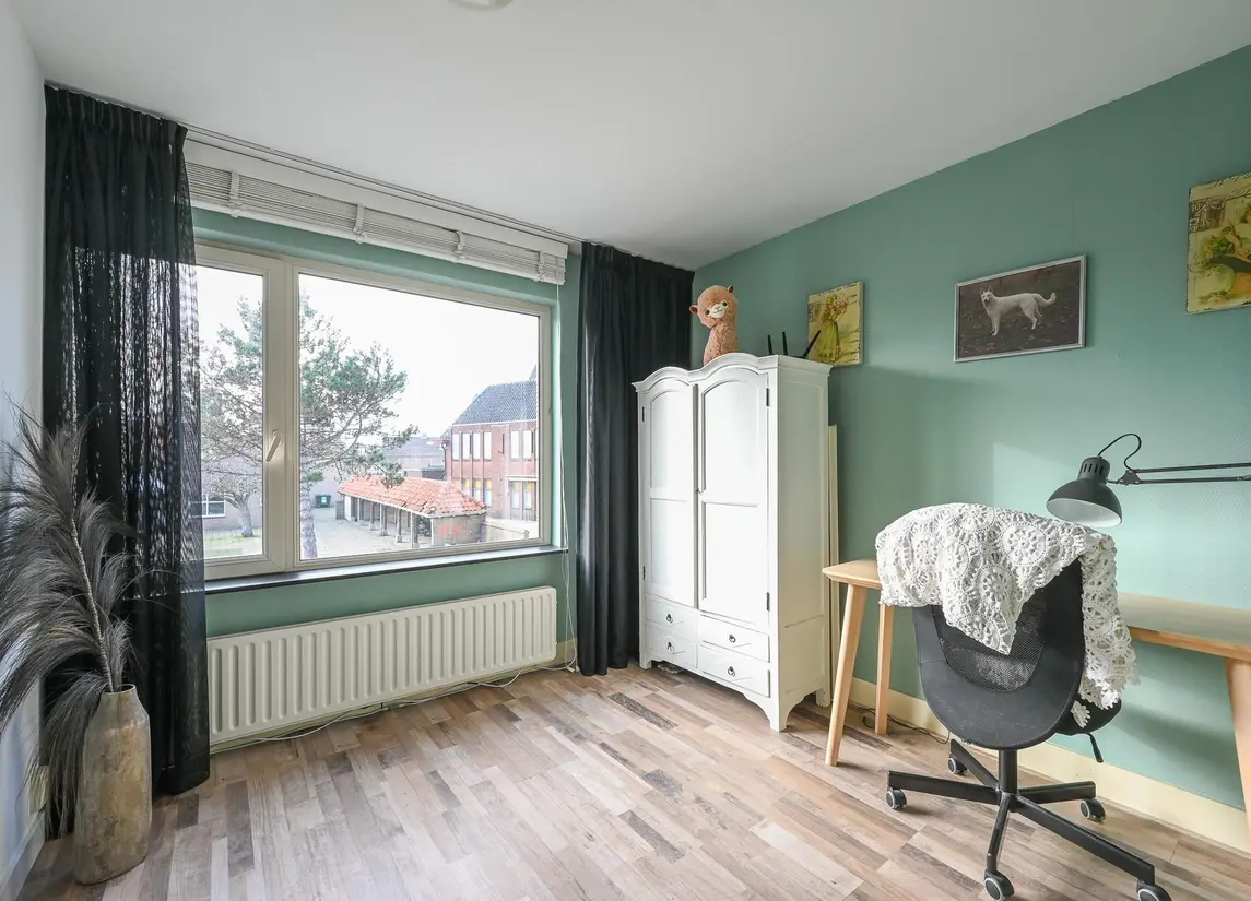 Burgemeester Kampschoerstraat 50