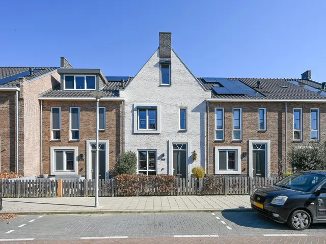 Foto van Fluwijn 109