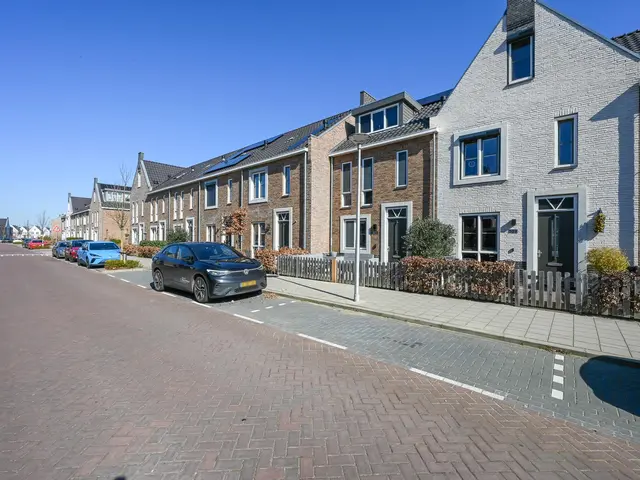 Foto van Fluwijn 109